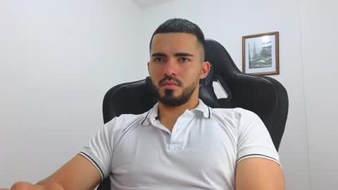 alejandroo_7 online show from 03-01-25, 12:17