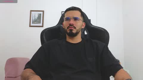 alejandroo_7 online show from 11-12-25, 06:19