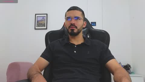 alejandroo_7 online show from 12-18-25, 04:35