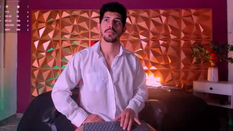 Alejo  online show from 02-25-25, 07:58