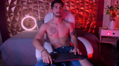 Alejo  online show from 03-12-25, 06:18