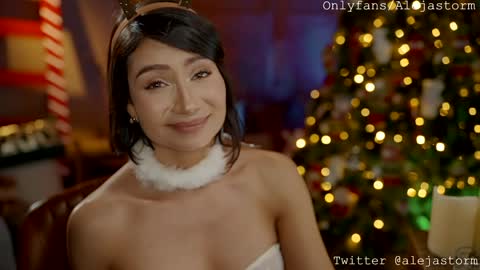 Snapshot of alejastorm chatting on 12-09-24, 02:02 Alejandra online show from 12-09-24, 02:02