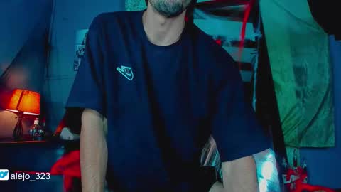 alejo_323__ online show from 10-29-25, 01:08