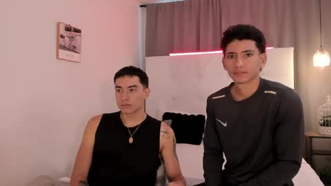 Snapshot of alejo_exotic chatting on 05-11-26, 12:11 alejo_exotic online show from 05-11-26, 12:11