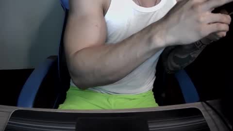 alejoduarte16 online show from 02-09-26, 01:48