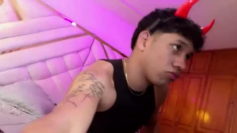 Snapshot of alejostonevg chatting on 02-09-26, 08:02 Alejo online show from 02-09-26, 08:02