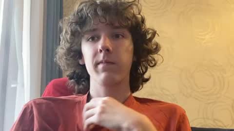 Snapshot of alek_trika chatting on 07-27-26, 08:43 Alek online show from 07-27-26, 08:43