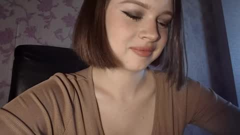 aleksamoon9 online show from 06-04-26, 12:22