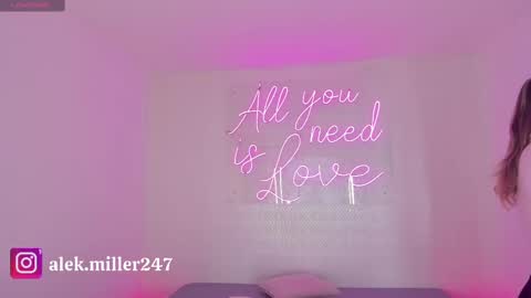 Aleksandra  online show from 09-25-25, 12:20