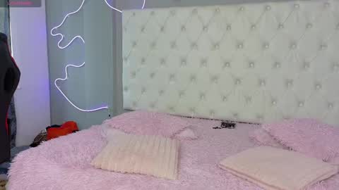 alektra_bryce online show from 09-16-25, 08:43