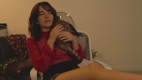 Snapshot of alemaniababe chatting on 12-28-24, 11:26 Ale online show from 12-28-24, 11:26