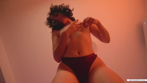 Snapshot of alemaniababe chatting on 02-09-25, 03:22 Ale online show from 02-09-25, 03:22