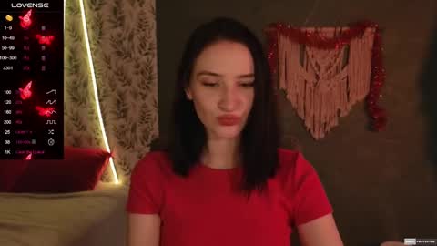 Alena online show from 01-07-25, 01:06