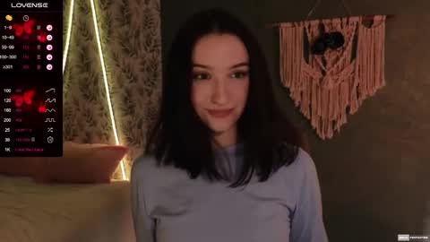 Alena online show from 01-19-25, 05:39