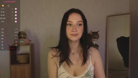 Alena online show from 05-30-26, 02:36