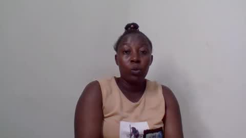 Noreen Kennth and Emilly online show from 02-05-25, 06:59