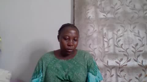 Noreen Kennth and Emilly online show from 09-27-25, 07:24