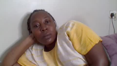 Noreen Kennth and Emilly online show from 02-18-26, 06:37