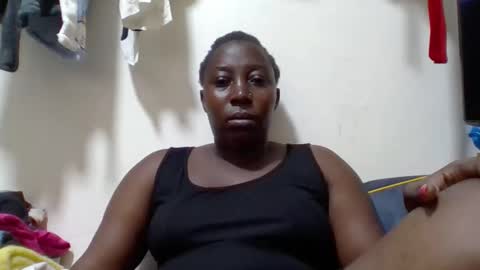 Noreen Kennth and Emilly online show from 04-07-26, 06:52