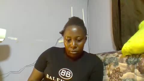 Noreen Kennth and Emilly online show from 04-12-26, 07:46