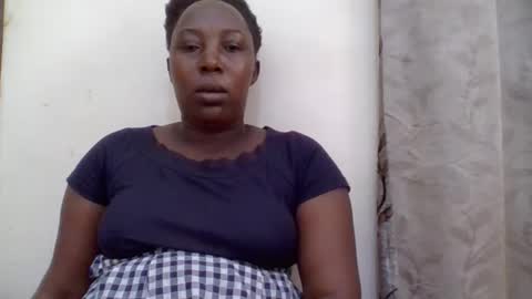 Snapshot of alesha_ chatting on 05-05-26, 05:54 Noreen Kennth and Emilly online show from 05-05-26, 05:54