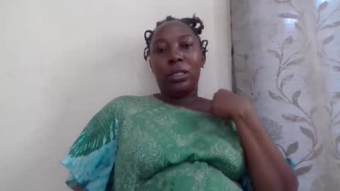 Snapshot of alesha_ chatting on 05-30-26, 07:38 Noreen Kennth and Emilly online show from 05-30-26, 07:38