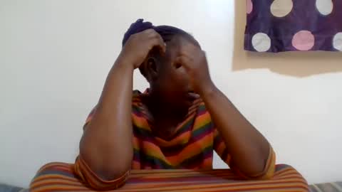 Snapshot of alesha_ chatting on 06-20-26, 07:11 Noreen Kennth and Emilly online show from 06-20-26, 07:11