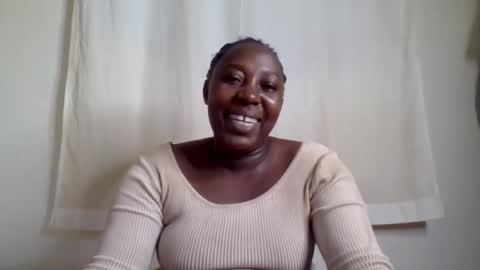 Snapshot of alesha_ chatting on 07-04-26, 06:25 Noreen Kennth and Emilly online show from 07-04-26, 06:25