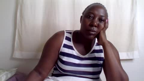 Snapshot of alesha_ chatting on 07-20-26, 05:44 Noreen Kennth and Emilly online show from 07-20-26, 05:44