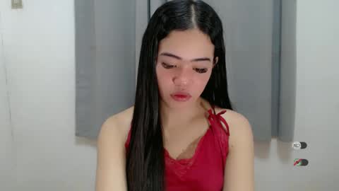 Snapshot of alesha_vibe_me chatting on 02-02-25, 12:30 alesha_vibe_me online show from 02-02-25, 12:30