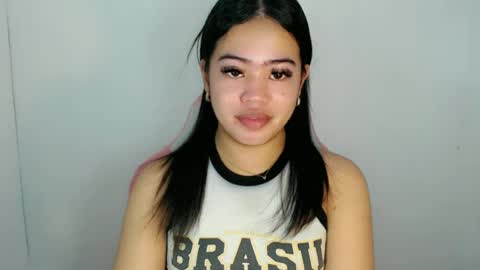 Snapshot of alesha_vibe_me chatting on 06-29-26, 02:06 alesha_vibe_me online show from 06-29-26, 02:06