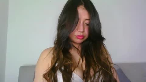 QUEEN OFF MILk  IM BACK  15 NOV online show from 10-10-25, 11:59