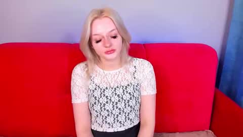 alessakiss online show from 10-17-25, 01:42