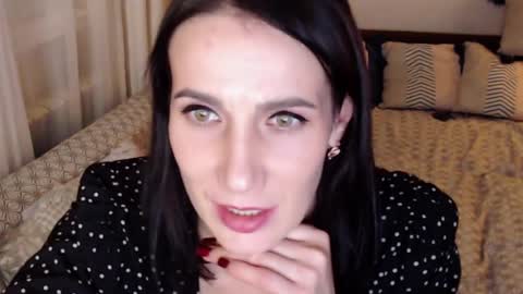 Snapshot of alessandra_foxy chatting on 01-10-25, 08:37 Sandra online show from 01-10-25, 08:37