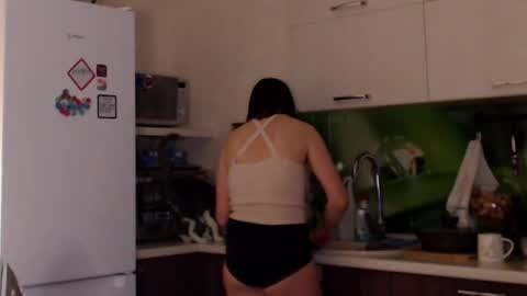 Snapshot of alessandra_foxy chatting on 01-31-25, 10:21 Sandra online show from 01-31-25, 10:21