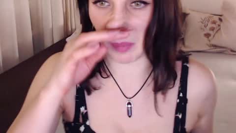 Snapshot of alessandra_foxy chatting on 02-15-25, 06:01 Sandra online show from 02-15-25, 06:01