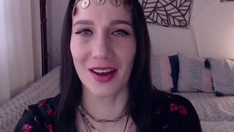 Snapshot of alessandra_foxy chatting on 02-28-25, 08:09 Sandra online show from 02-28-25, 08:09