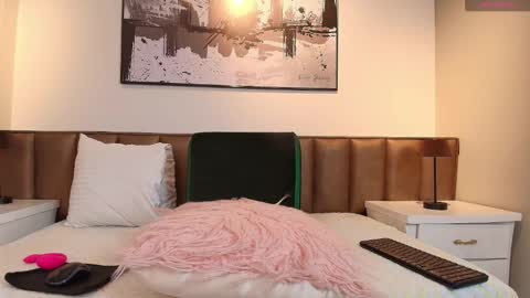 Alessandra online show from 01-17-26, 12:21