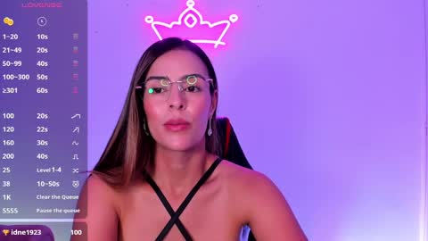 Snapshot of alessandramoreli chatting on 12-12-24, 12:48 AlessandraMoreli Its my birthday online show from 12-12-24, 12:48