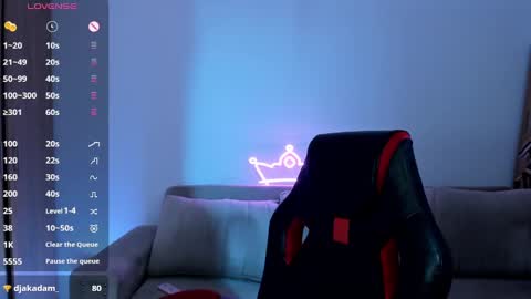 Snapshot of alessandramoreli chatting on 01-21-25, 07:17 AlessandraMoreli Its my birthday online show from 01-21-25, 07:17