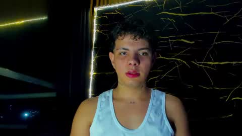 Snapshot of alessandro__777 chatting on 06-25-26, 05:07 Alessandro online show from 06-25-26, 05:07