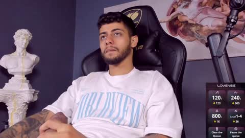 Snapshot of alessandro_duty chatting on 12-05-24, 03:59 Alessandro INDEPENDENT MODEL online show from 12-05-24, 03:59