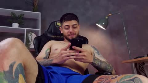 Snapshot of alessandro_duty chatting on 09-19-25, 03:08 Alessandro INDEPENDENT MODEL online show from 09-19-25, 03:08