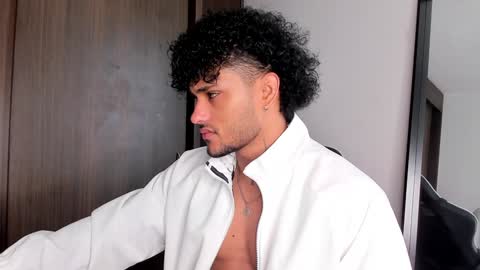 Alessandro Vanni online show from 01-06-25, 12:46