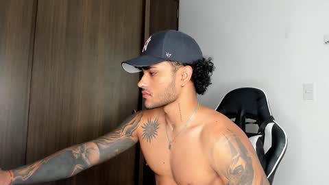 Alessandro Vanni online show from 01-17-25, 01:13