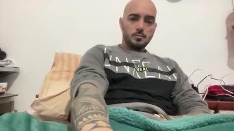 alessandromori91 online show from 01-18-26, 08:34