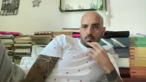 Snapshot of alessandromori91 chatting on 06-08-26, 05:30 alessandromori91 online show from 06-08-26, 05:30