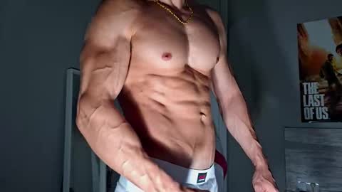 Snapshot of alessandrospain82 chatting on 09-23-25, 05:05 Alessandro online show from 09-23-25, 05:05