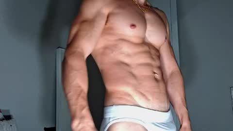 Snapshot of alessandrospain82 chatting on 10-28-25, 07:01 Alessandro online show from 10-28-25, 07:01