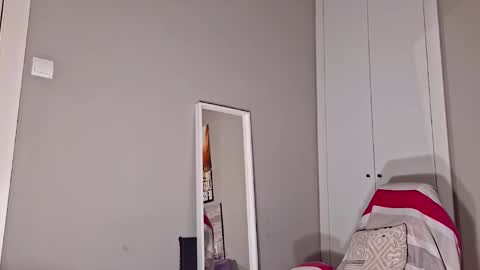 Snapshot of alessandrospain82 chatting on 11-02-25, 07:00 Alessandro online show from 11-02-25, 07:00